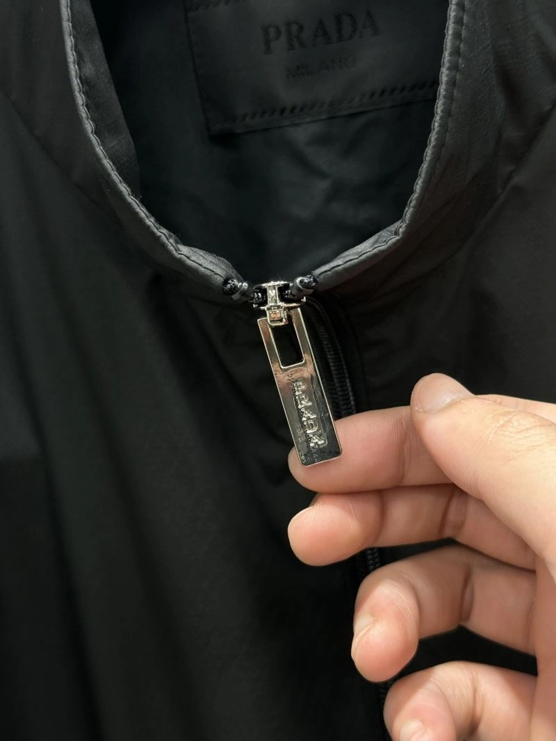 Prada Outwear Seasonal 170270