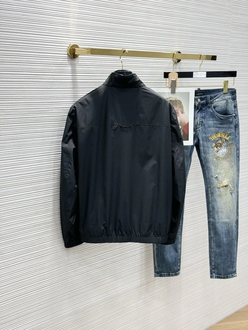 Prada Outwear Seasonal 170270
