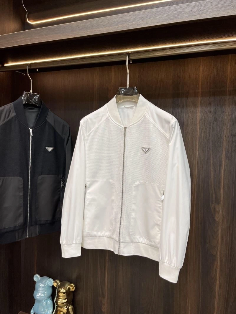Versatile Prada Outwear 170265