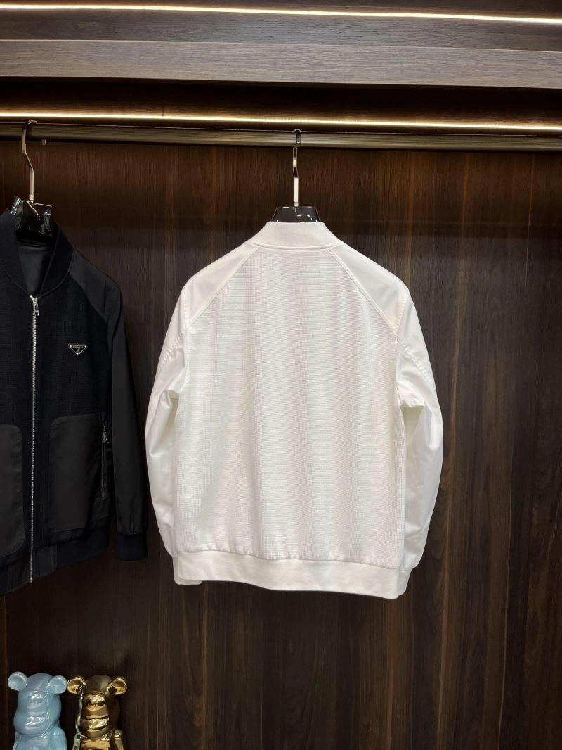 Versatile Prada Outwear 170265