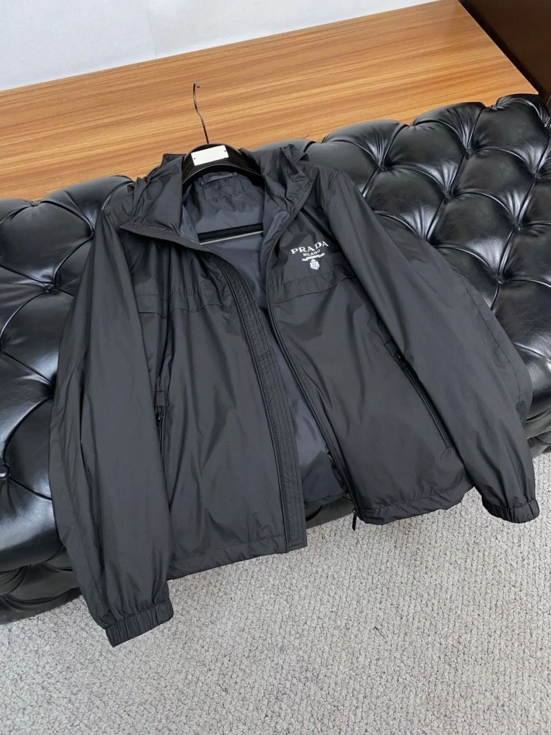 Elegant Prada Outwear 170258