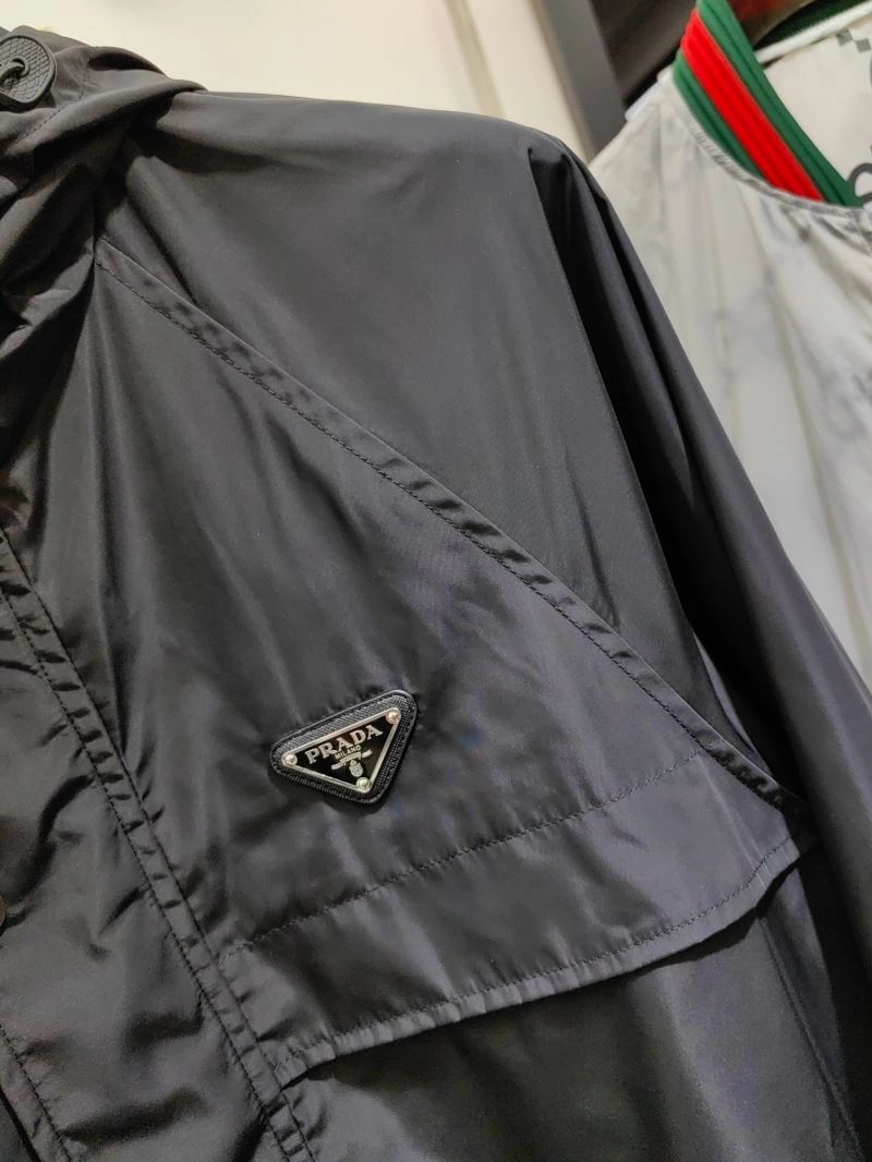 Prada Outwear Youthful 170257