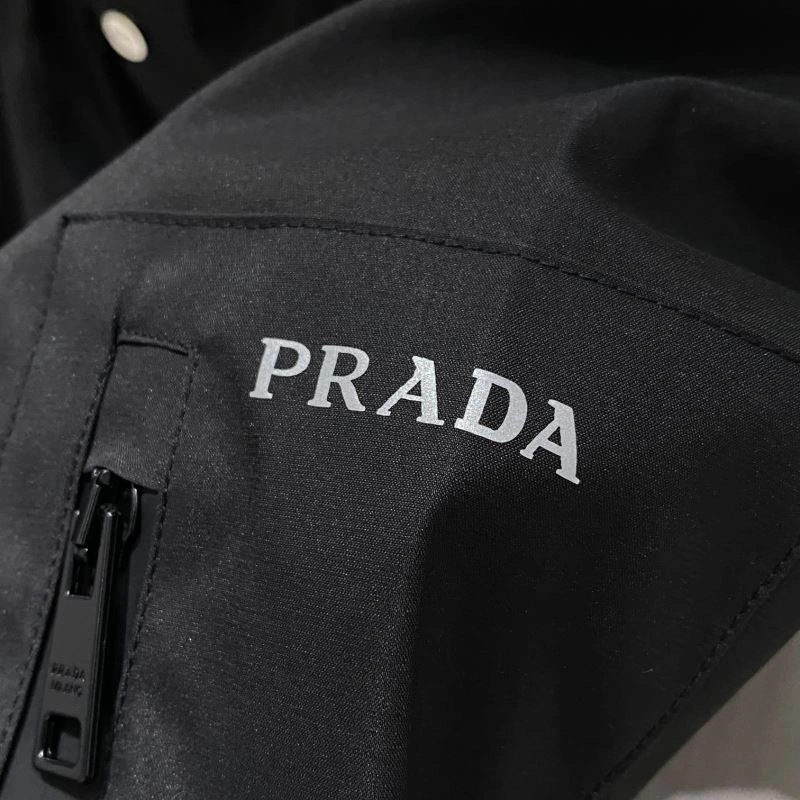 Popular Prada Outwear 170249