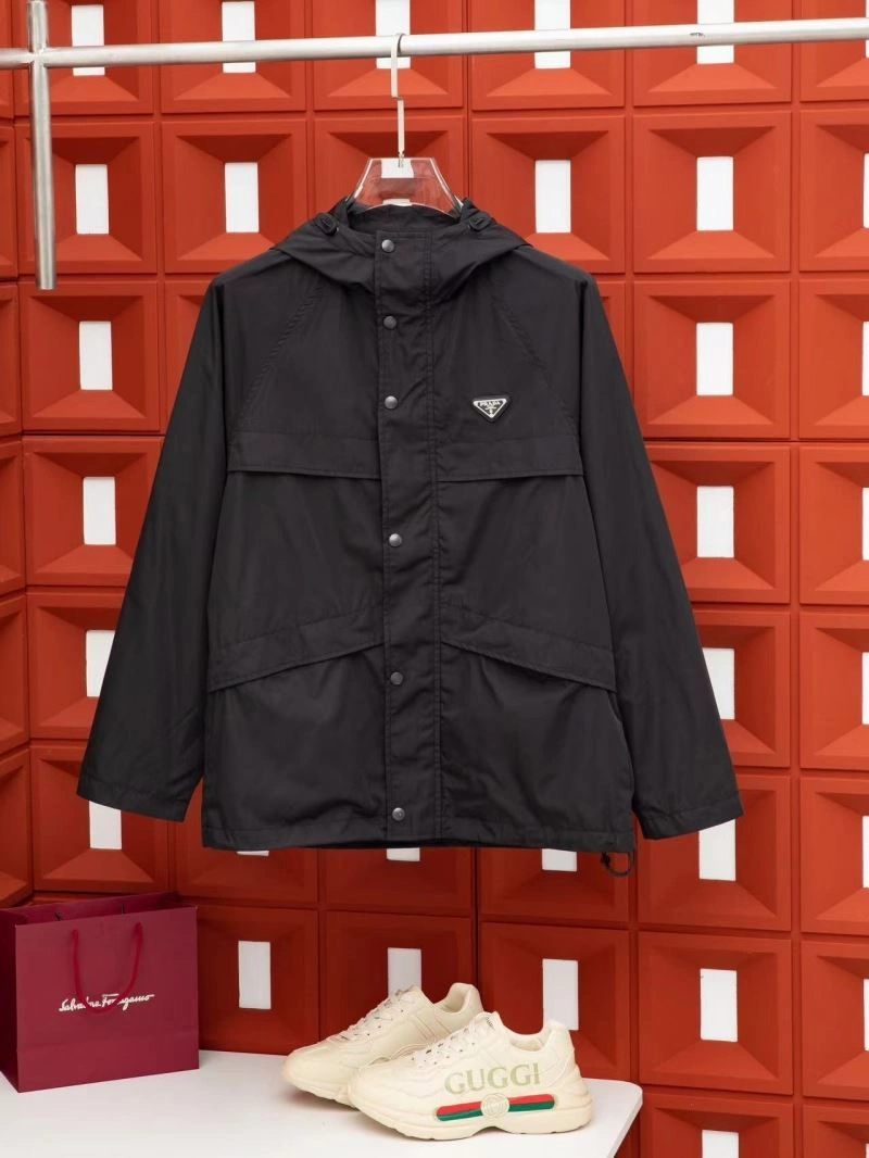 Prada Outwear Sporty 170246