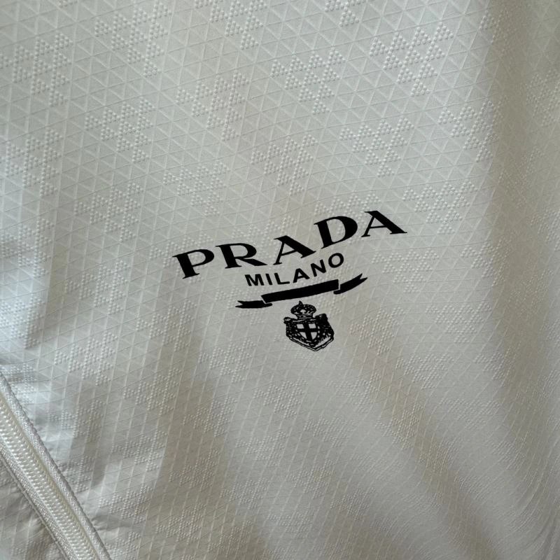 FreshLook Prada Outwear 170255