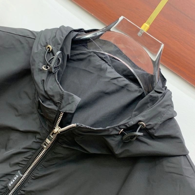 Original Prada Outwear 170241