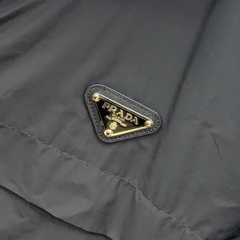 Original Prada Outwear 170241