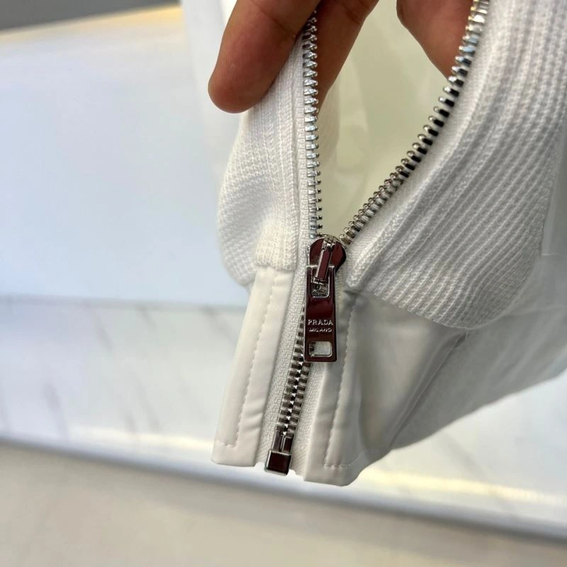 Sporty Prada Outwear 170285
