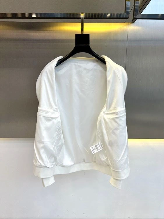 Sporty Prada Outwear 170285
