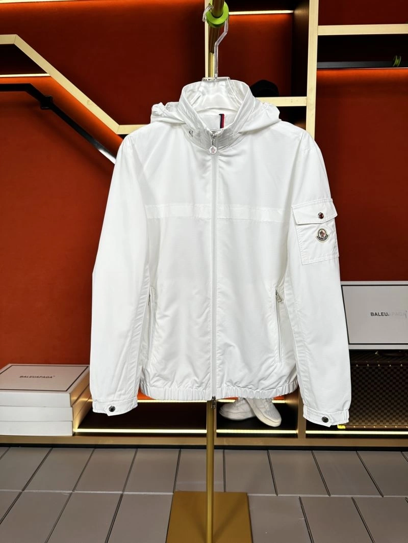 Prada Outwear Durable 170230