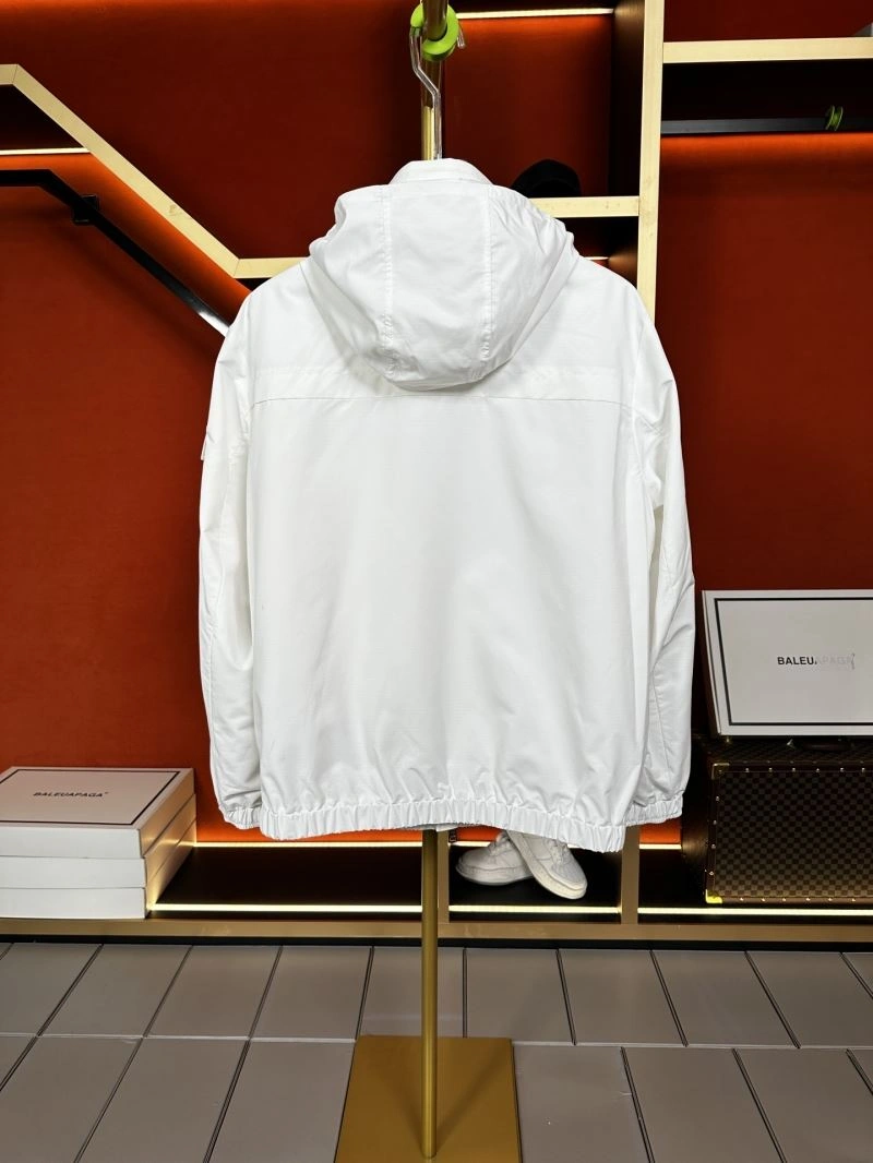 Prada Outwear Durable 170230