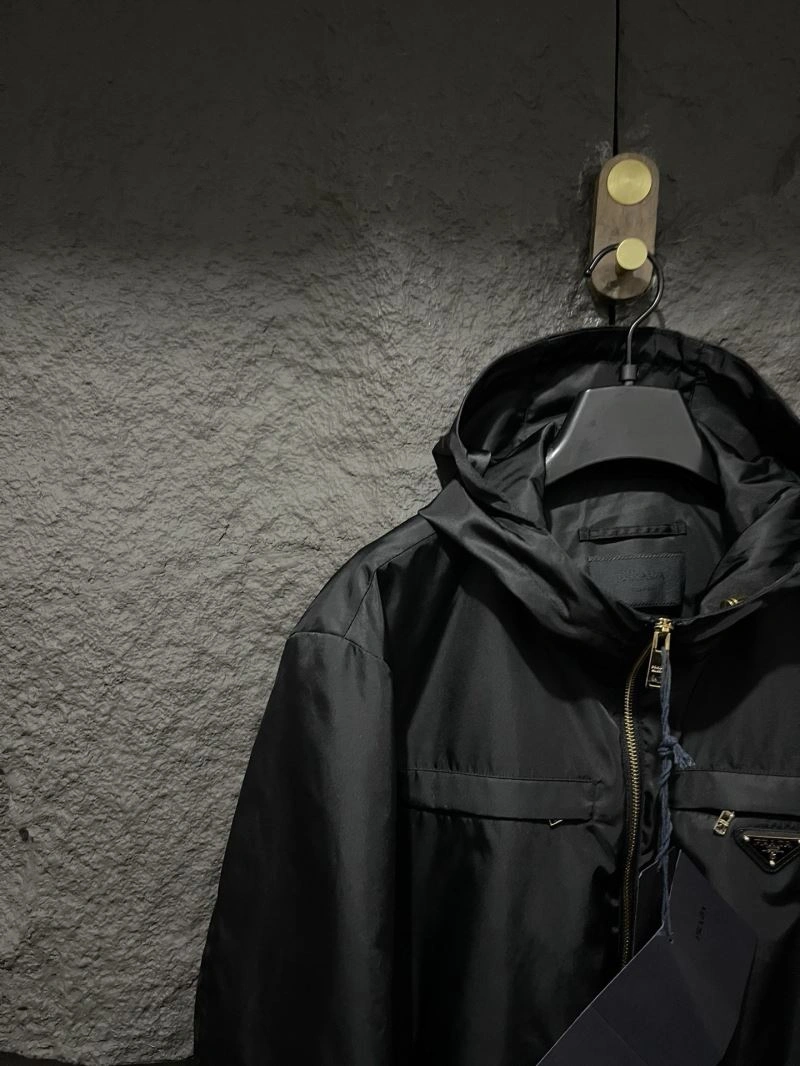 Classic Prada Outwear 170229