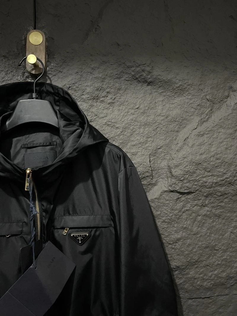 Classic Prada Outwear 170229
