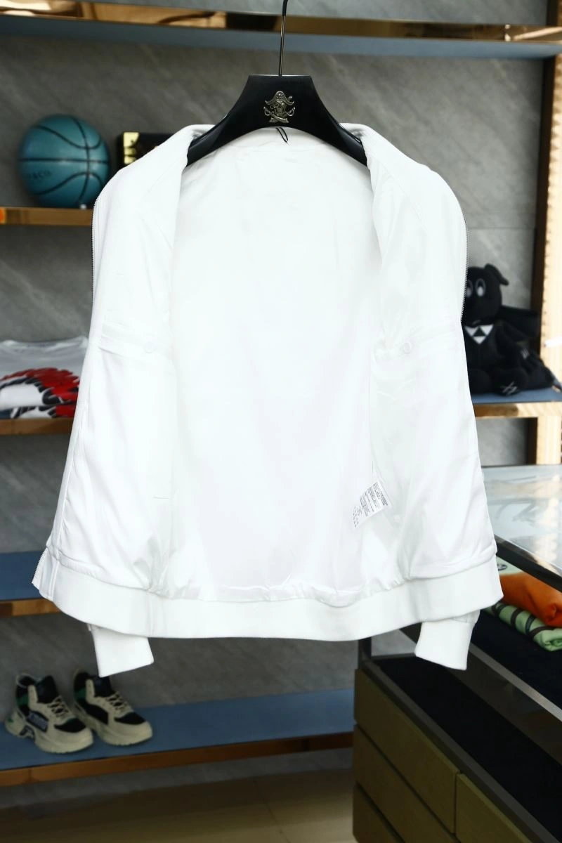 Prada Outwear MultiPurpose 170226