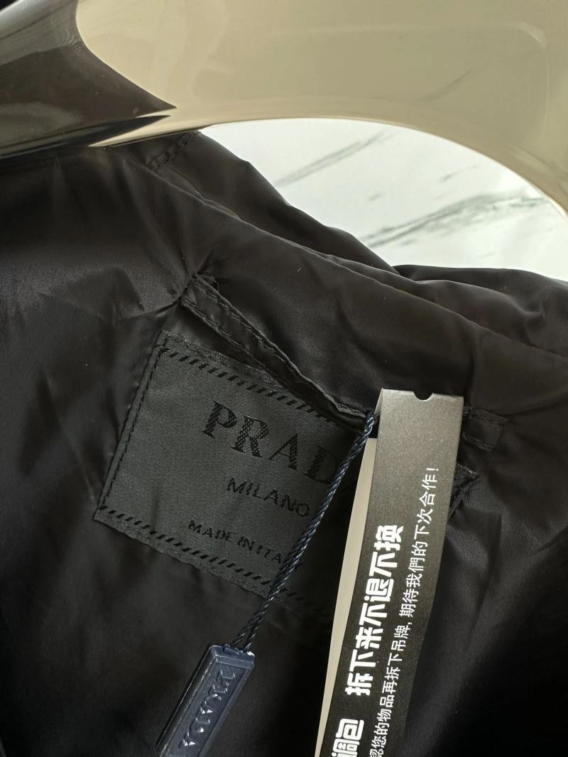 Prada Outwear Compact 170259