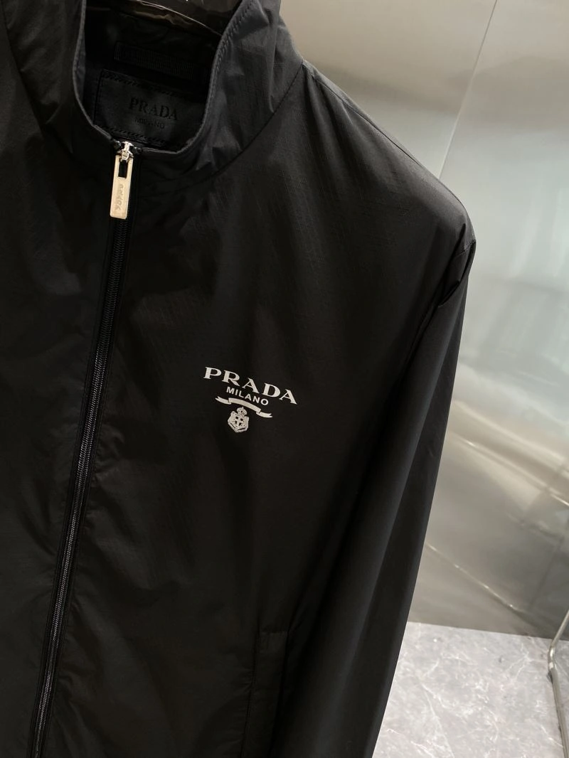 Prada Outwear FreshLook 170210