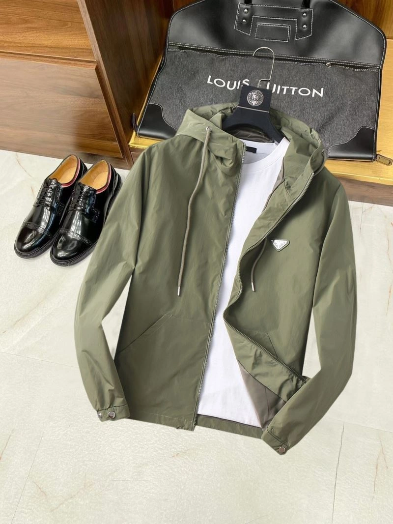 Breathable Prada Outwear 170207