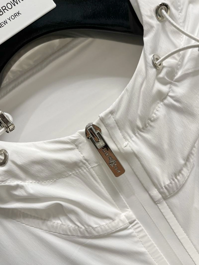 Comfortable Prada Outwear 170205