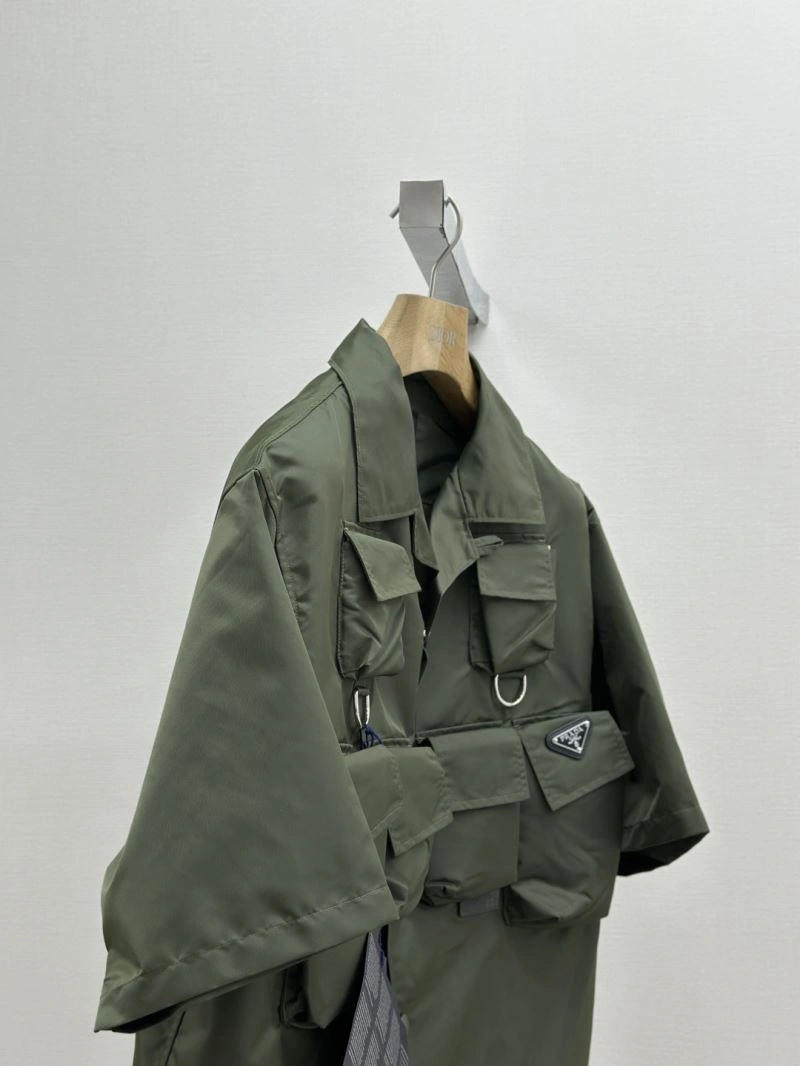 Practical Prada Outwear 170204
