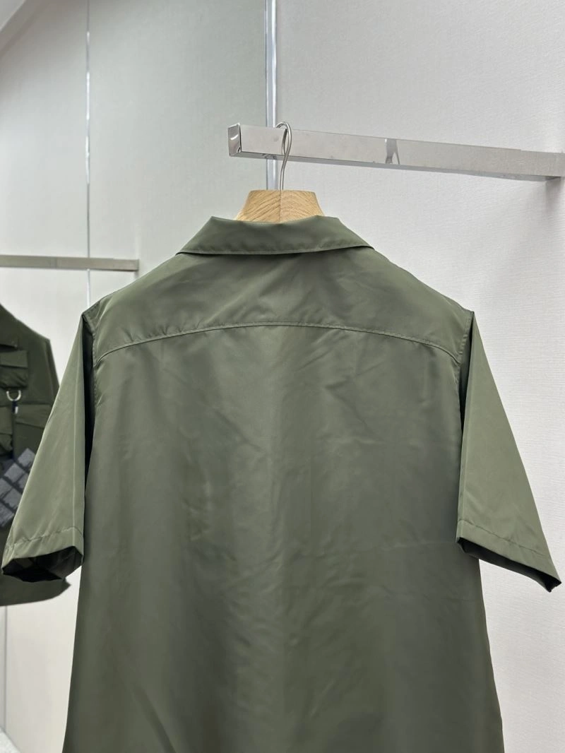 Practical Prada Outwear 170204