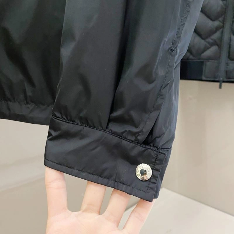 Prada Outwear Youthful 170202
