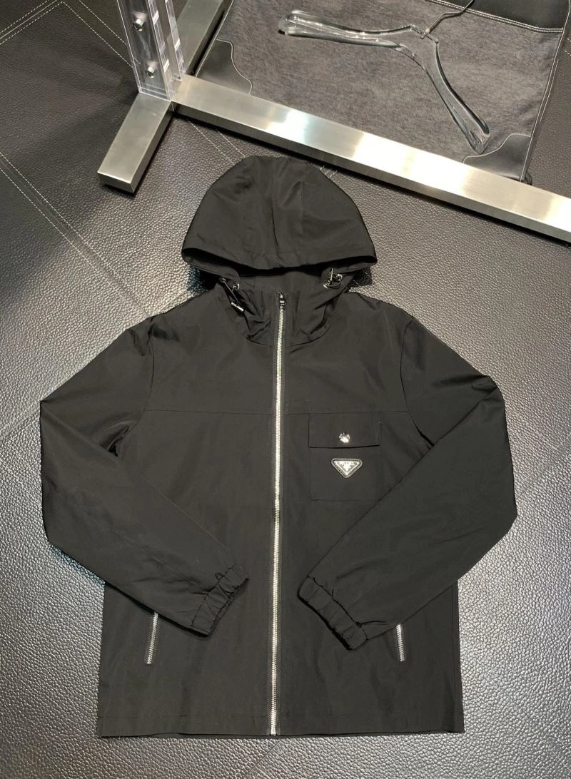 Affordable Prada Outwear 170174