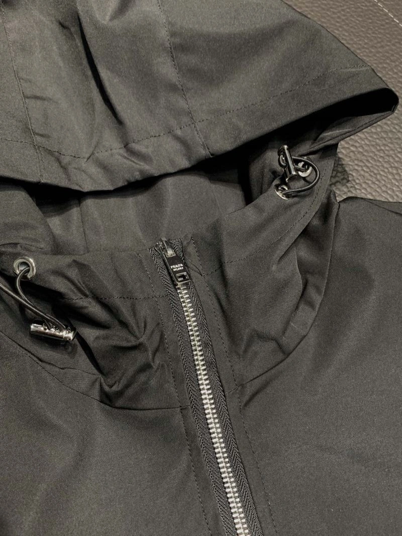 Affordable Prada Outwear 170174