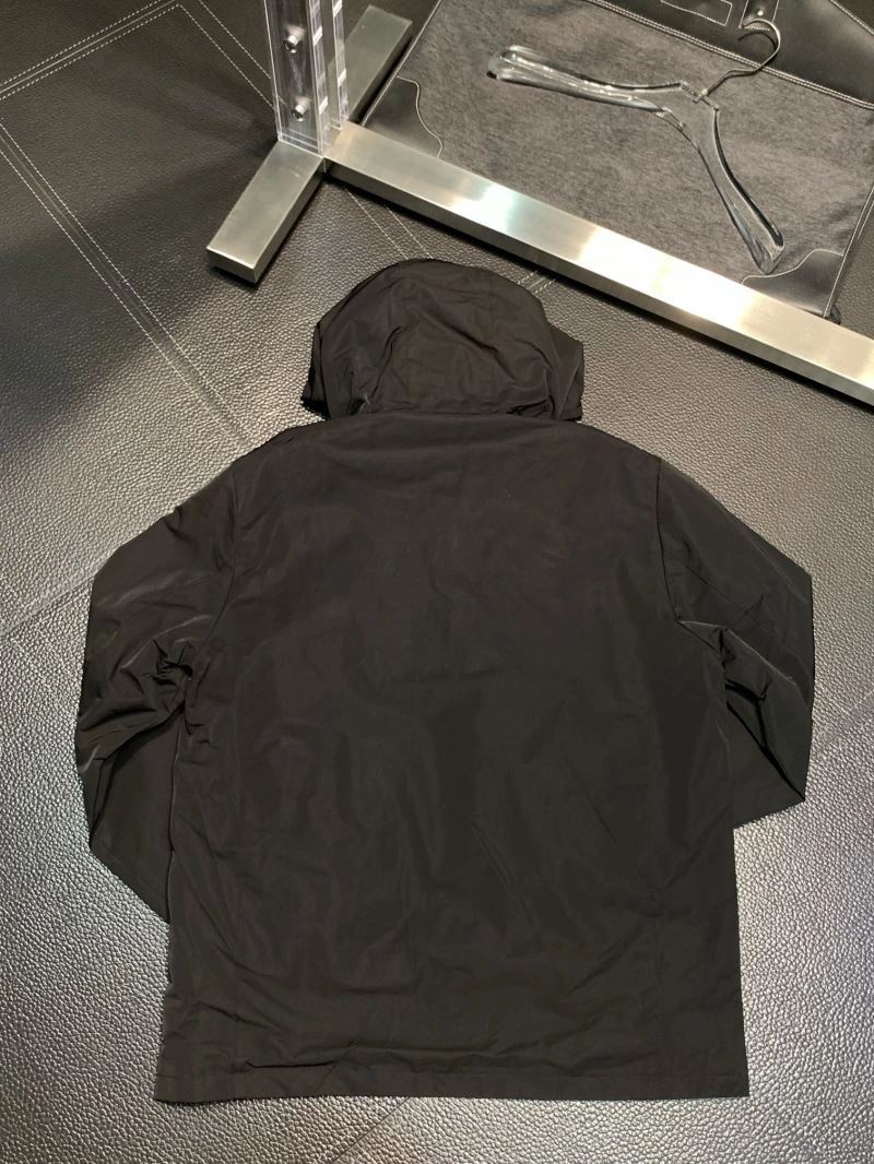 Prada Outwear Unisex 170170