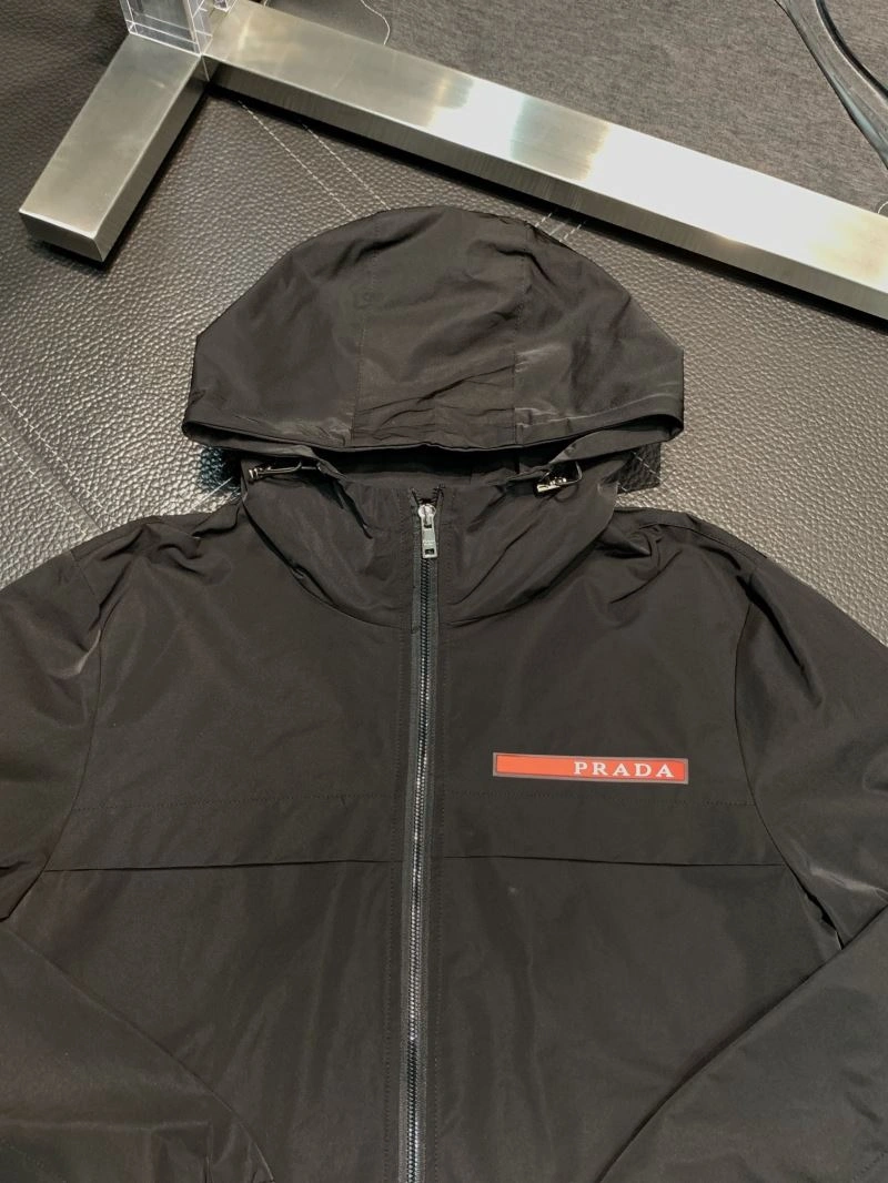 Prada Outwear Unisex 170170