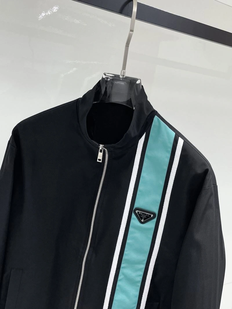 Prada Outwear Versatile 170165