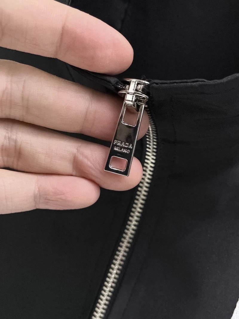 Prada Outwear Versatile 170165