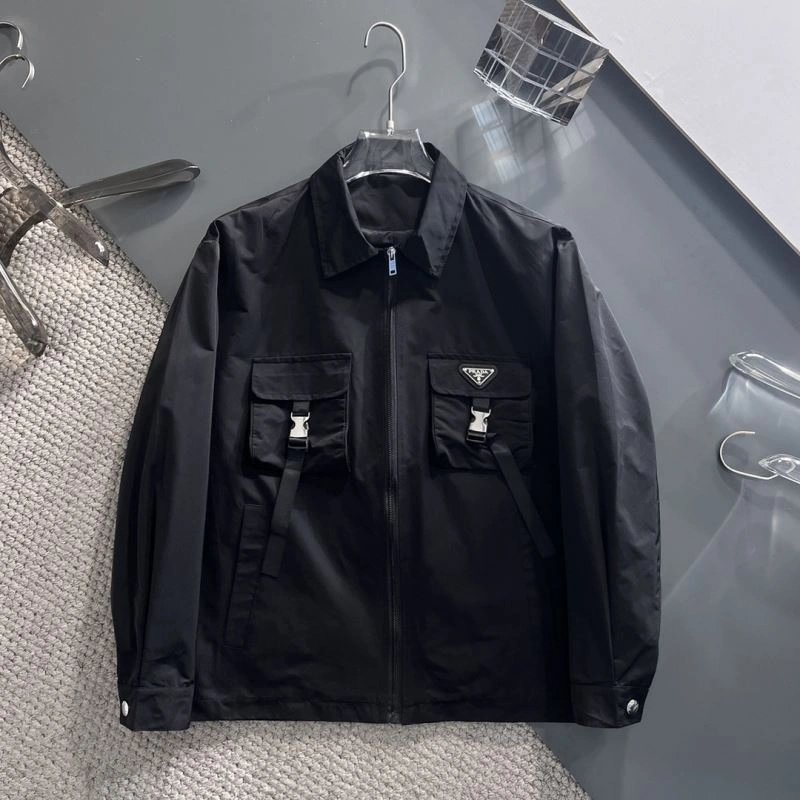 Prada Outwear Fashionable 170198