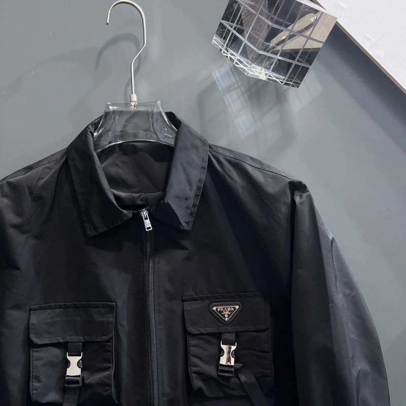 Prada Outwear Fashionable 170198