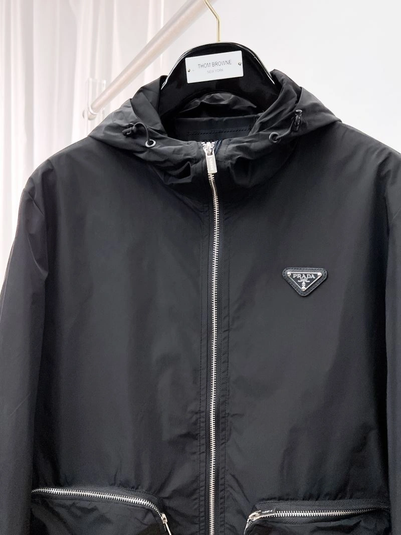 Prada Outwear Durable 170157