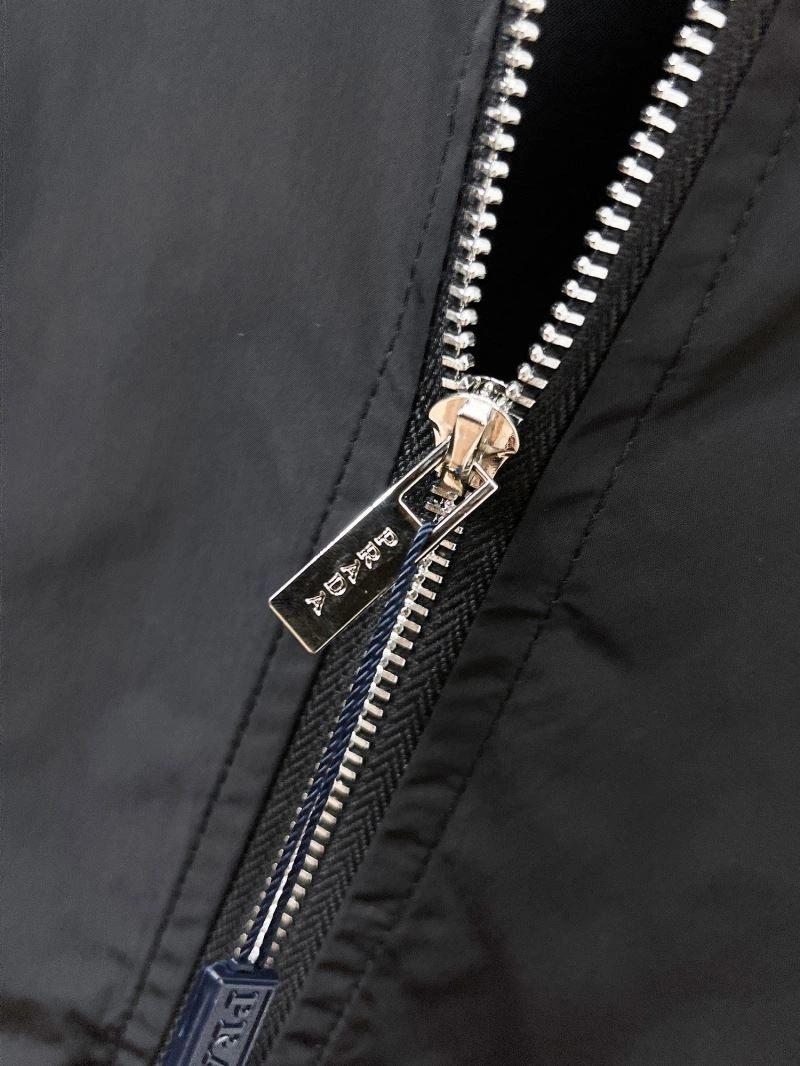 Prada Outwear Durable 170157