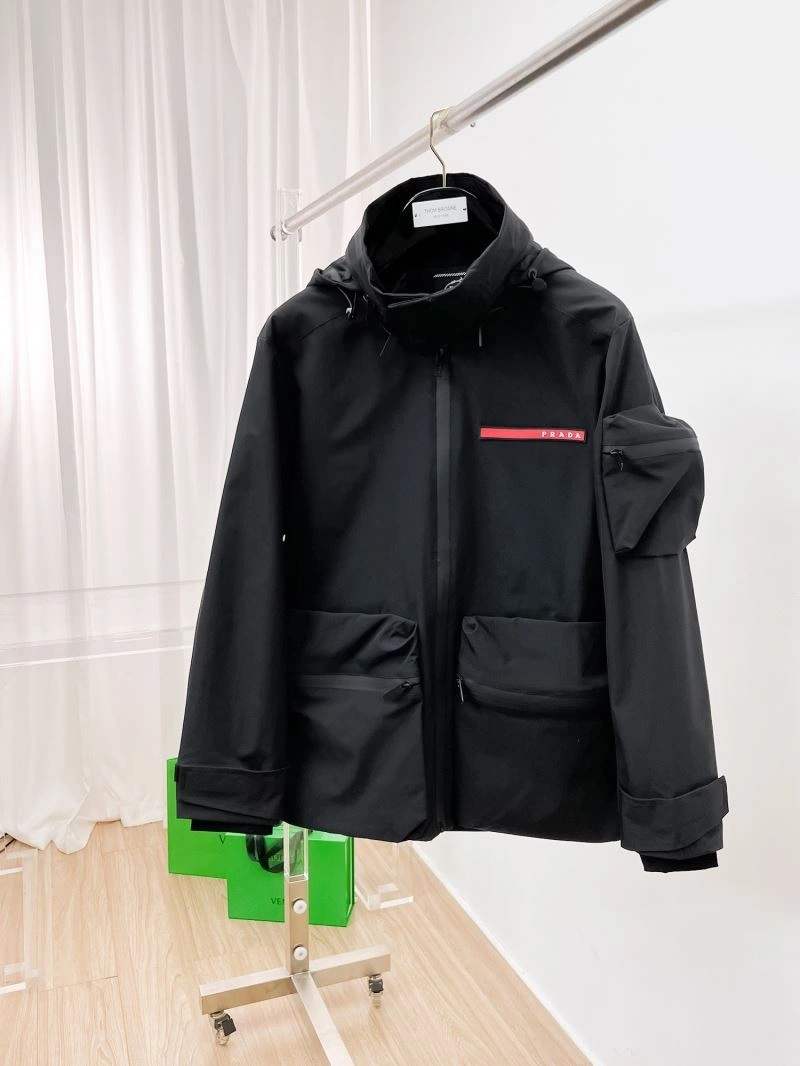 Prada Outwear TimelessDesign 170191
