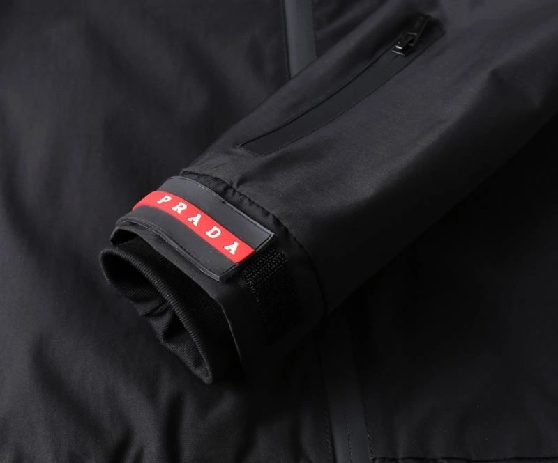 Comfortable Prada Outwear 170154