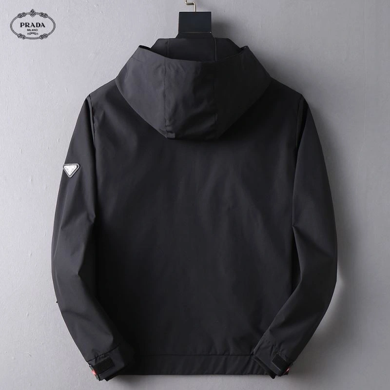 Comfortable Prada Outwear 170154