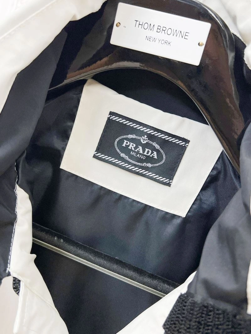 Thermal Prada Outwear 170153