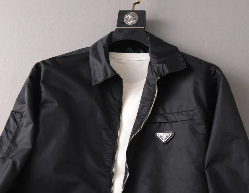 Prada Outwear Youthful 170152