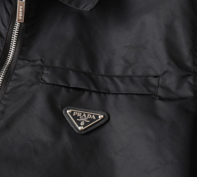 Prada Outwear Youthful 170152