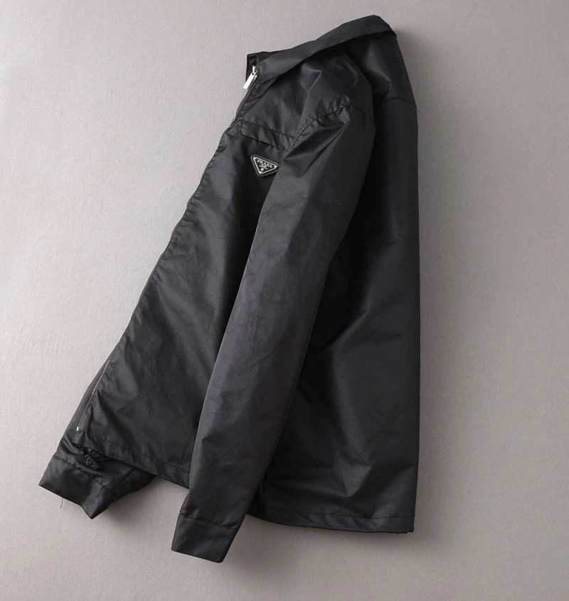 Prada Outwear Youthful 170152