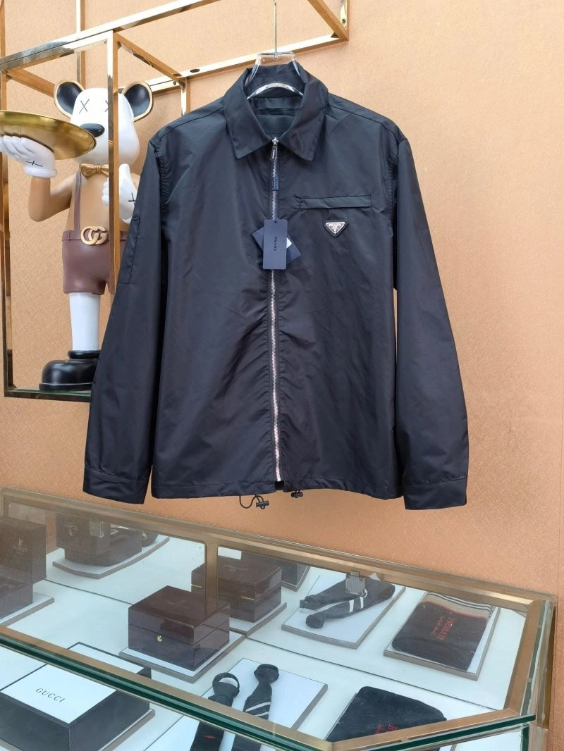 Prada Outwear UrbanStyle 170150