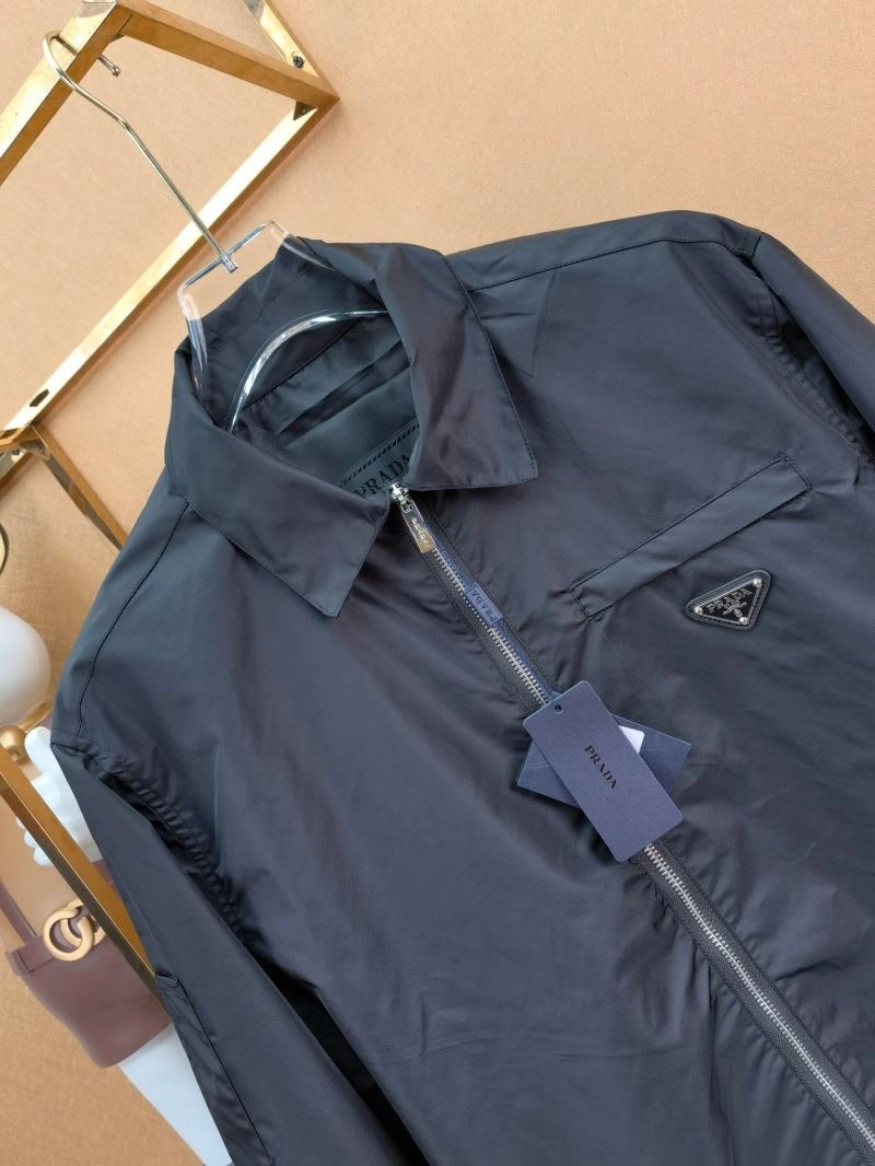 Prada Outwear UrbanStyle 170150