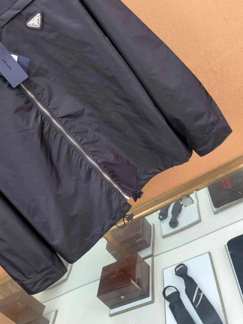 Prada Outwear UrbanStyle 170150