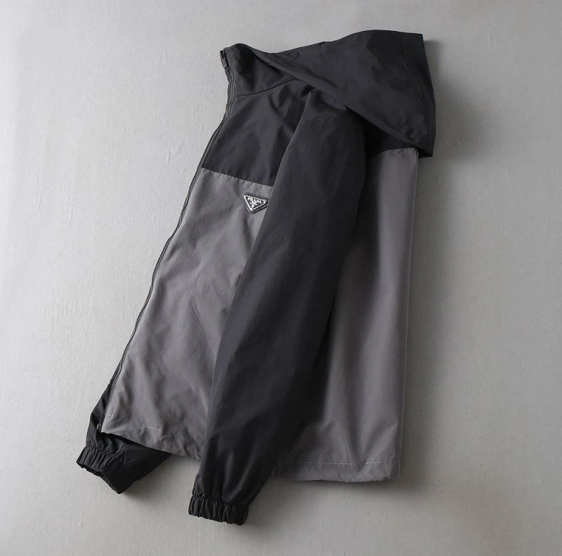Prada Outwear Sporty 170149