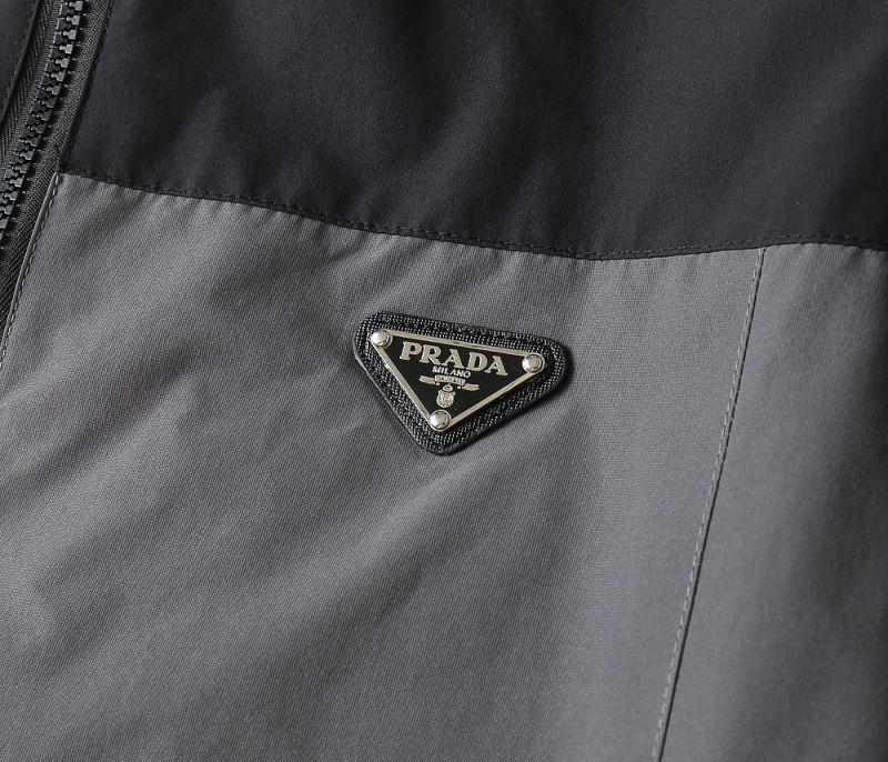 Prada Outwear Sporty 170149