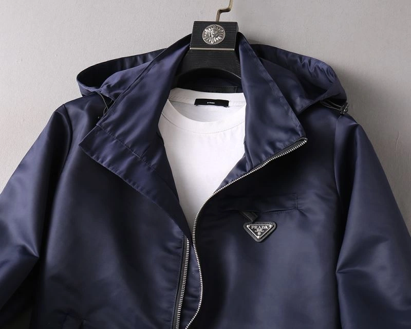 Seasonal Prada Outwear 170133