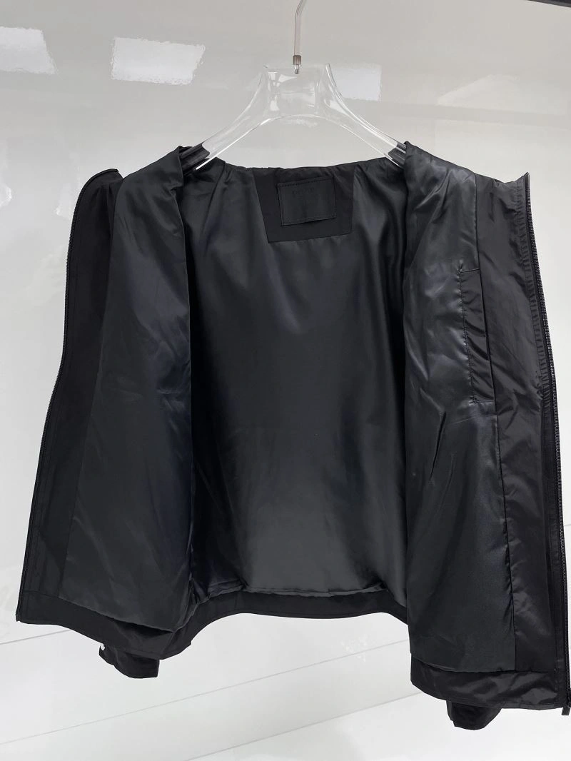 Prada Outwear Durable 170145