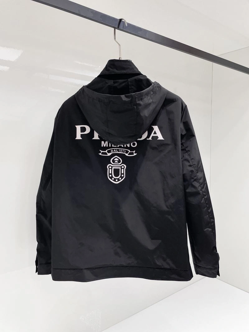 Prada Outwear Durable 170145